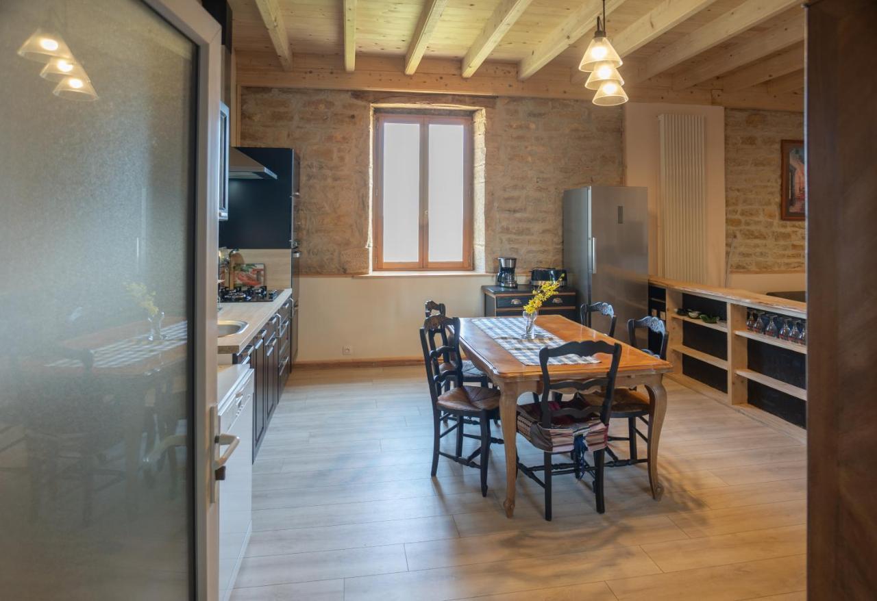Appartement De Charme Dans Une Maison Isolee Presilly  Экстерьер фото