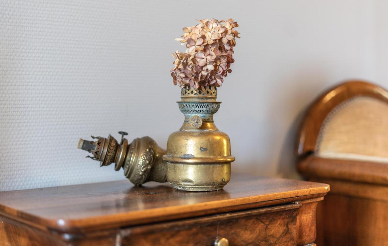 Appartement De Charme Dans Une Maison Isolee Presilly  Экстерьер фото